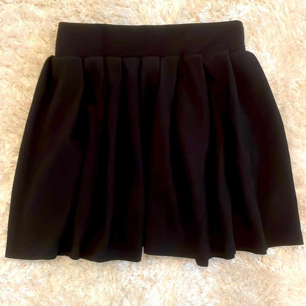 Small mini…fits like a XS and extra short